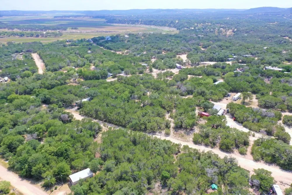 162 Wyatt Earp Drive Bandera, TX 78003