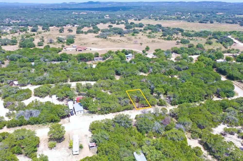 162 Wyatt Earp Drive Bandera, TX 78003
