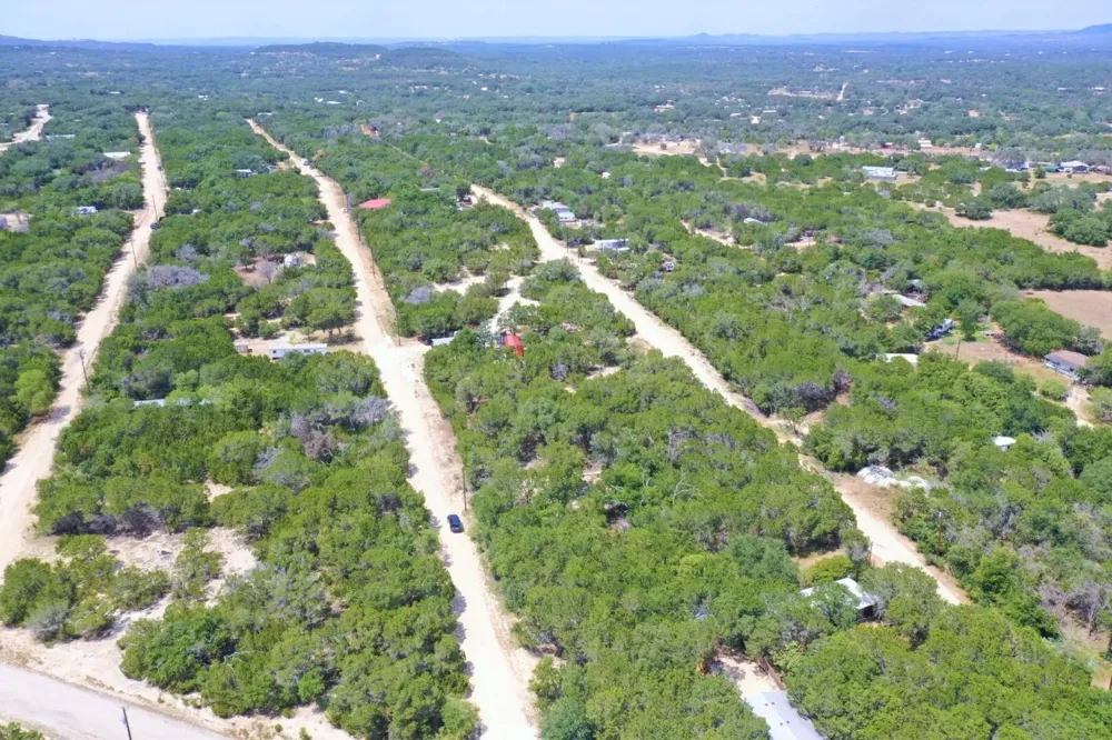 162 Wyatt Earp Drive Bandera, TX 78003