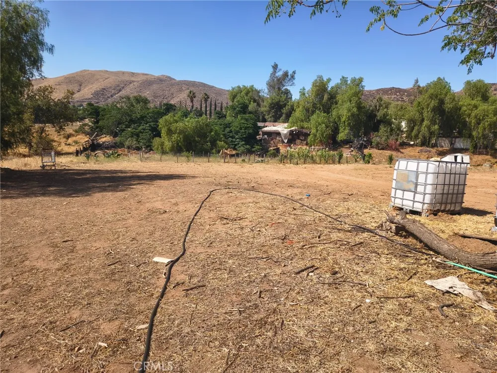 20680 Santa Rosa Mine Road Perris, CA 92570