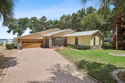 35040 SHADY OAKS LANE
