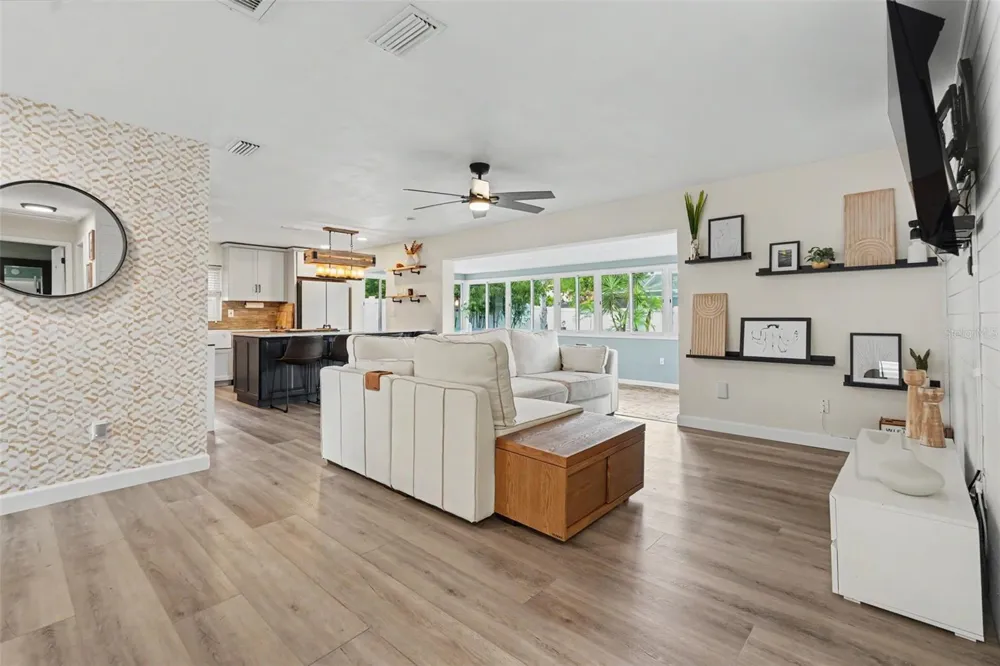 2061 FAIR OAK DRIVE Clearwater, FL 33763