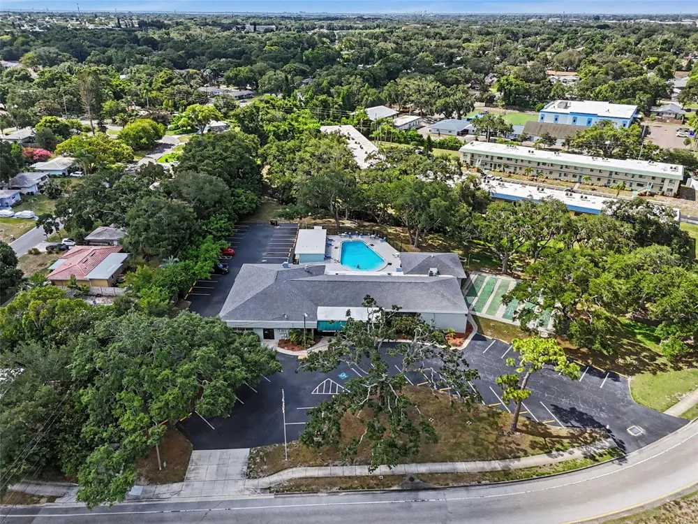 2061 FAIR OAK DRIVE Clearwater, FL 33763