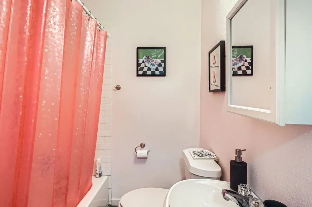 5605 Tura Lane Austin, TX 78721