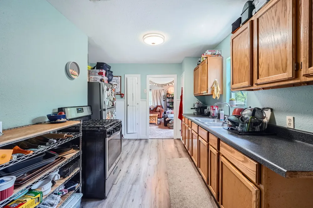 5605 Tura Lane Austin, TX 78721