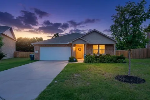 3635 Chestnut Oak Drive