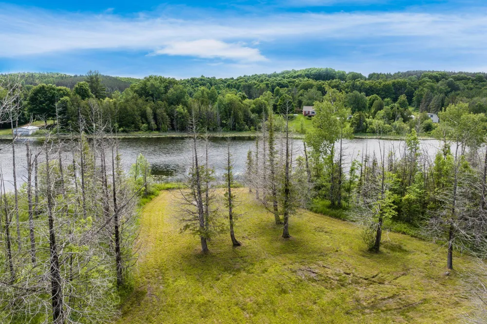 6263 East Jordan Road Banks Township, MI 49729