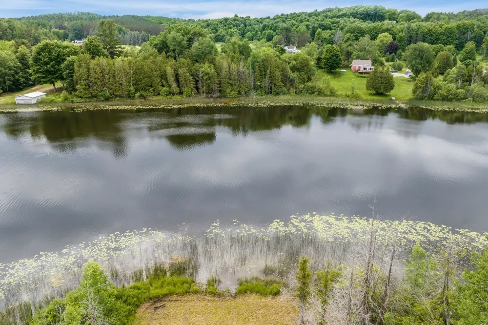 6263 East Jordan Road Banks Township, MI 49729