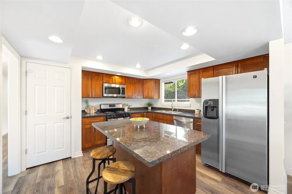 6215 122nd Avenue SE Bellevue, WA 98006