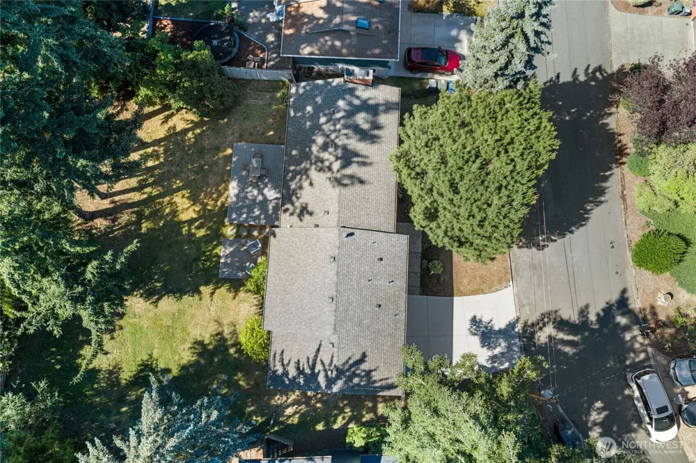 6215 122nd Avenue SE Bellevue, WA 98006