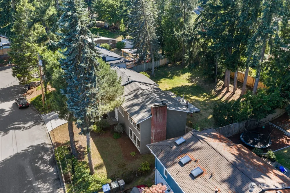 6215 122nd Avenue SE Bellevue, WA 98006