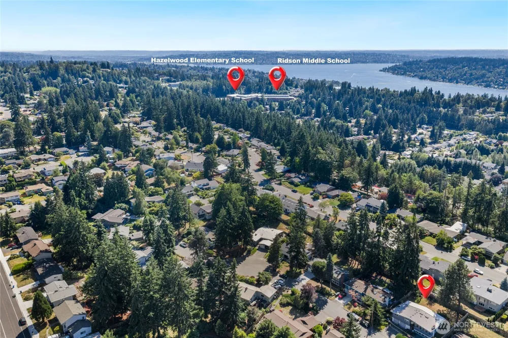 6215 122nd Avenue SE Bellevue, WA 98006