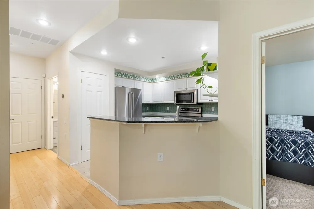 424 228th Street SW #H101 Bothell, WA 98021