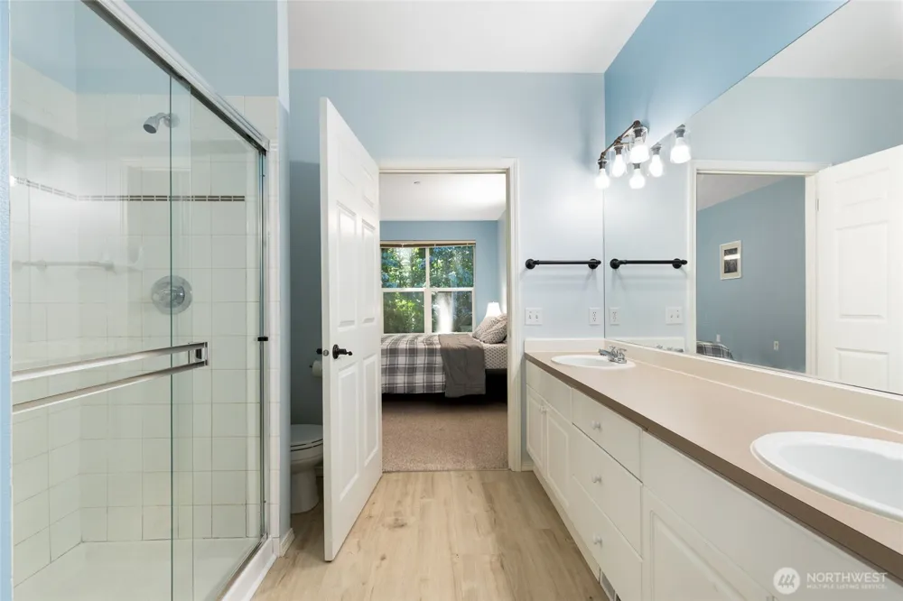 424 228th Street SW #H101 Bothell, WA 98021