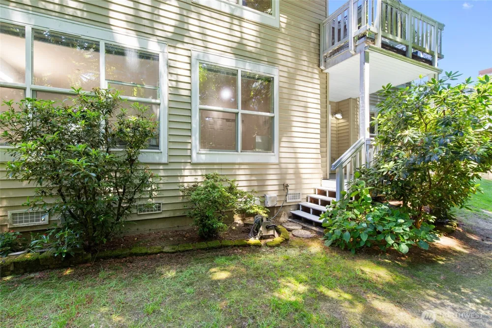 424 228th Street SW #H101 Bothell, WA 98021