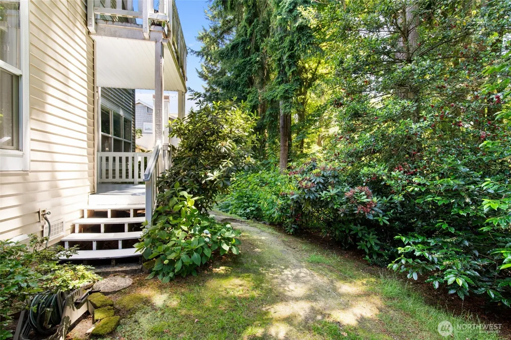 424 228th Street SW #H101 Bothell, WA 98021
