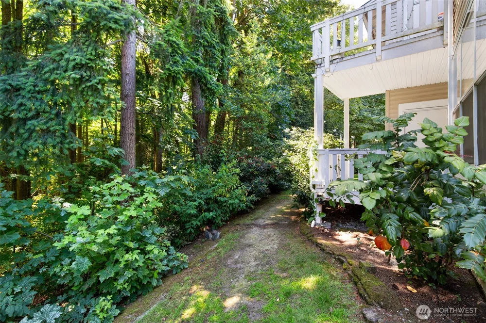 424 228th Street SW #H101 Bothell, WA 98021