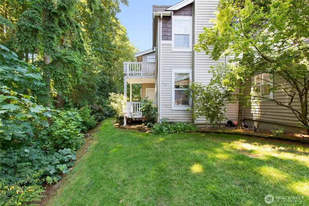 424 228th Street SW #H101 Bothell, WA 98021