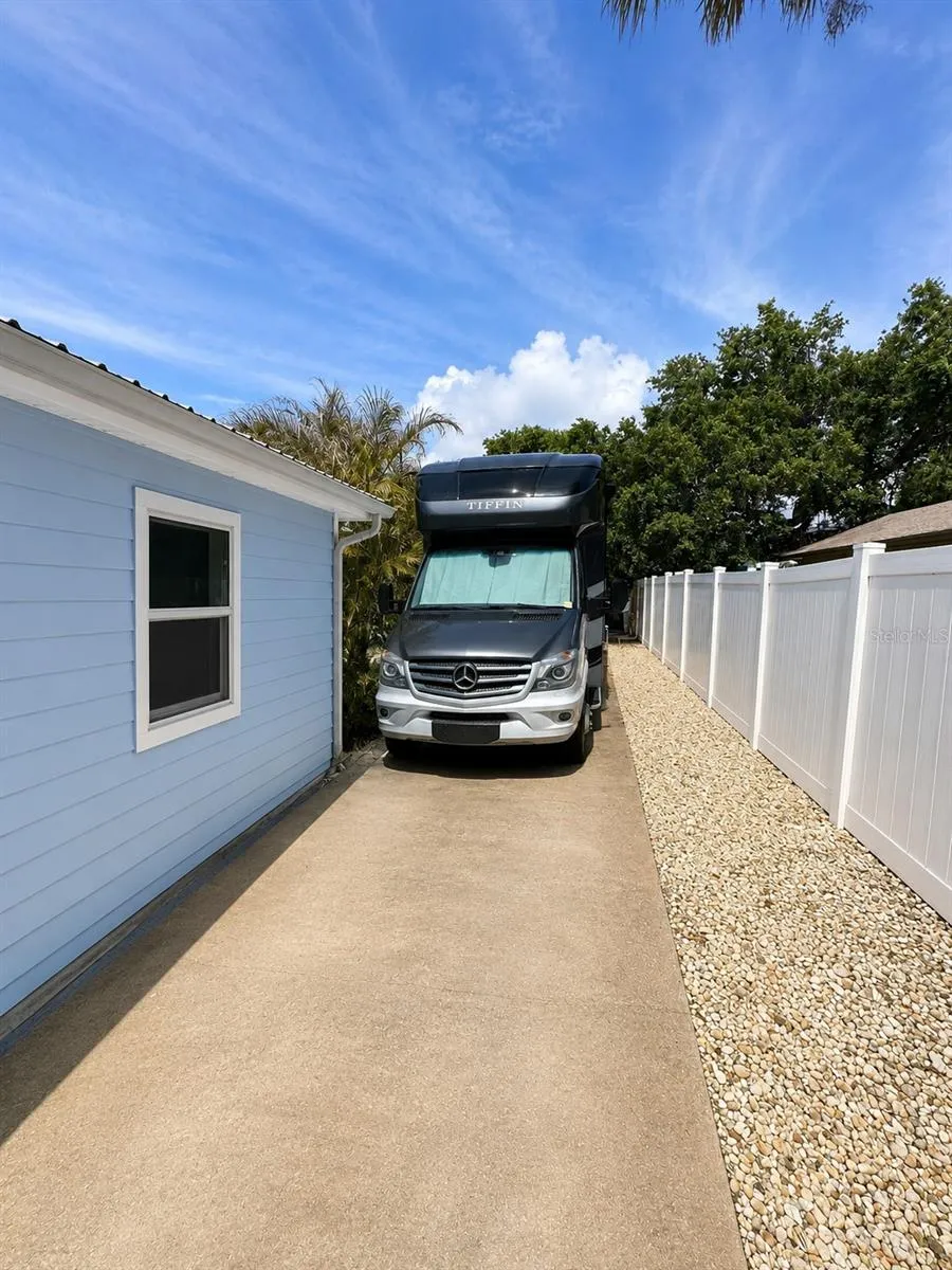 506 YUPON AVENUE New Smyrna Beach, FL 32169