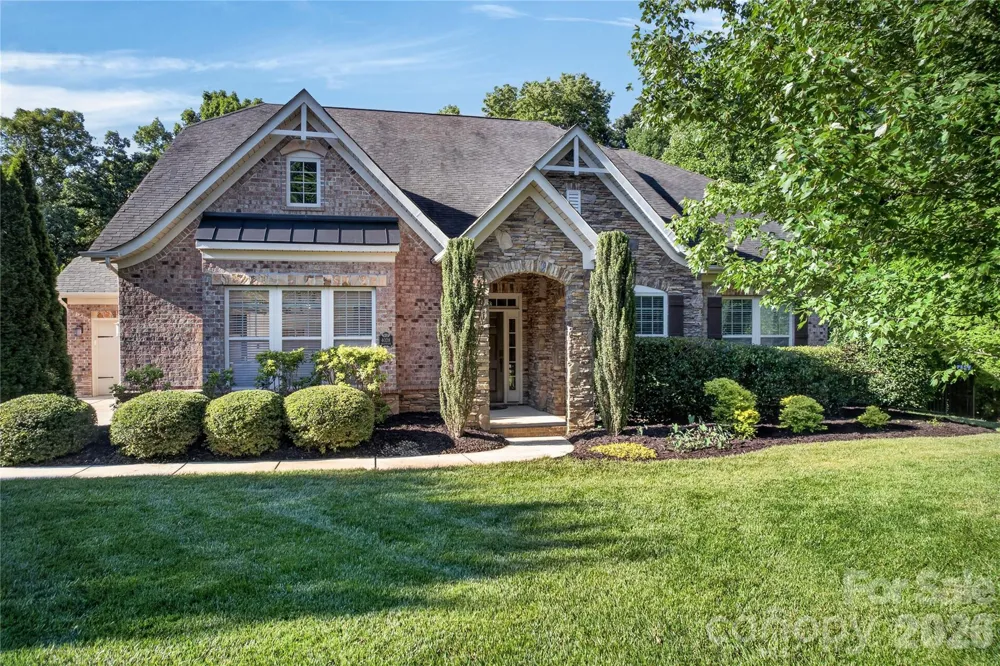 4028 Deer Track Court Mint Hill, NC 28227