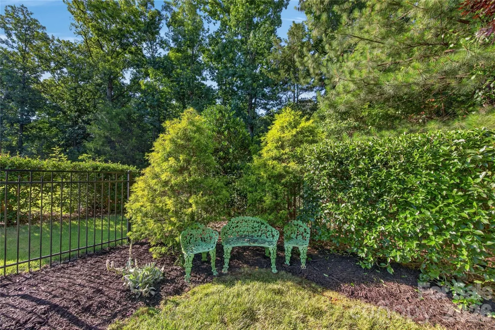 4028 Deer Track Court Mint Hill, NC 28227