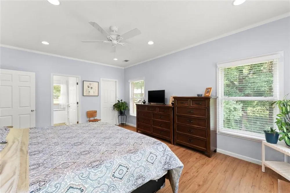 1020 Easy Street Toccoa, GA 30577