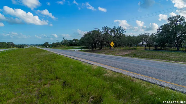 13117 N HWY 16 Poteet, TX 78065