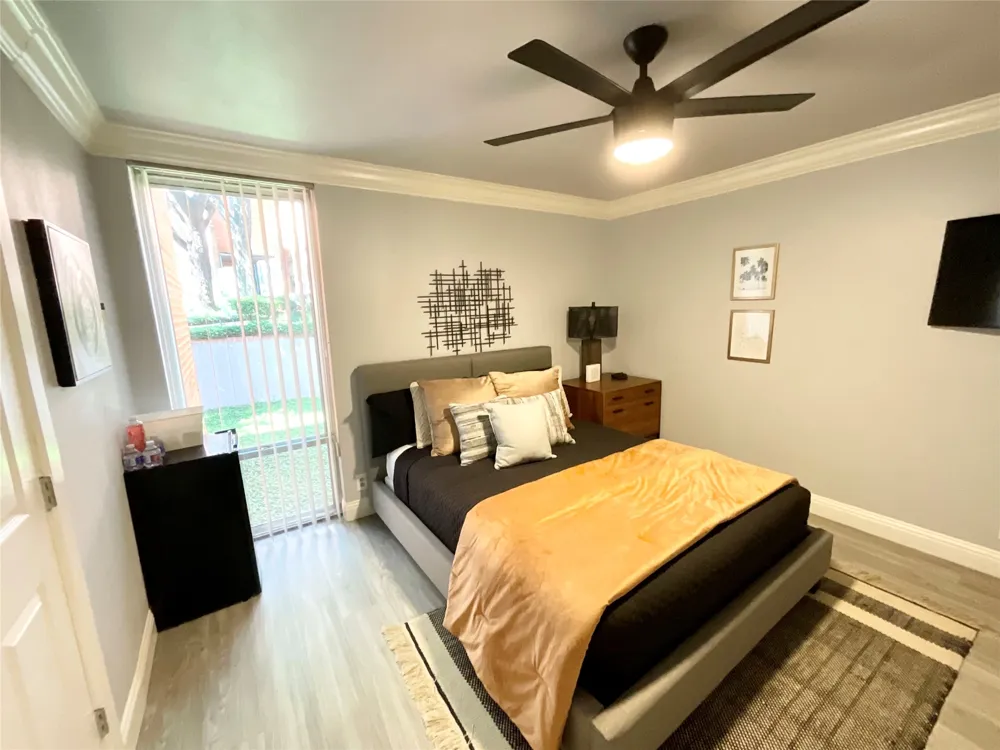 536 E Avenue J #A Grand Prairie, TX 75050