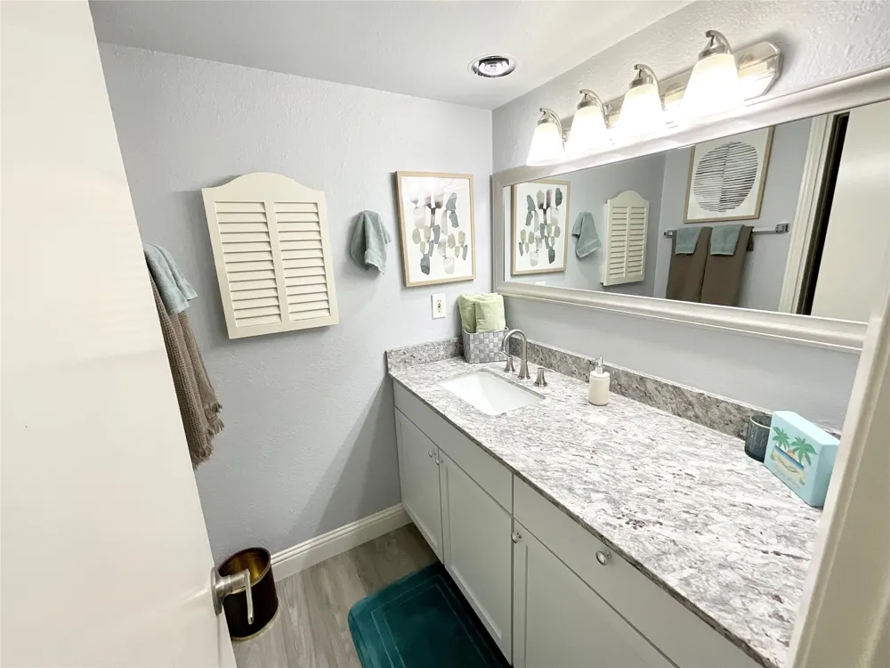 536 E Avenue J #A Grand Prairie, TX 75050