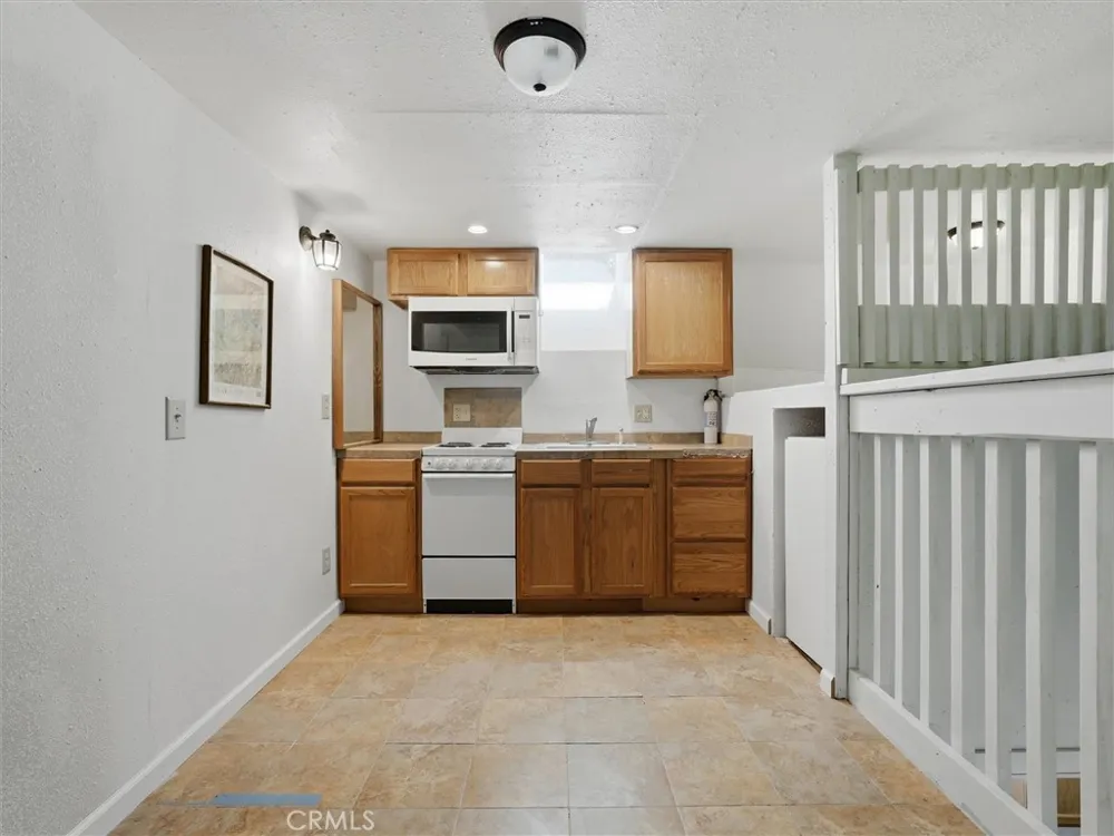 36211 Toku Poyah North Fork, CA 93643