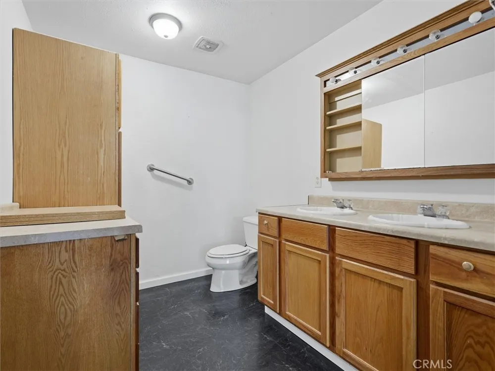 36211 Toku Poyah North Fork, CA 93643