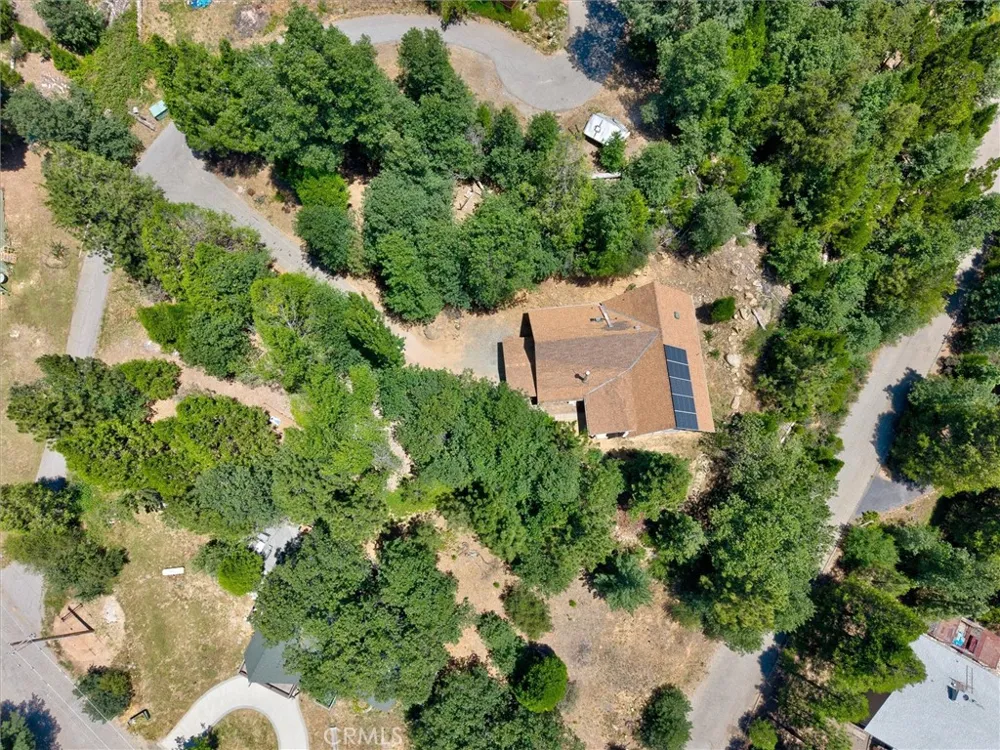 36211 Toku Poyah North Fork, CA 93643