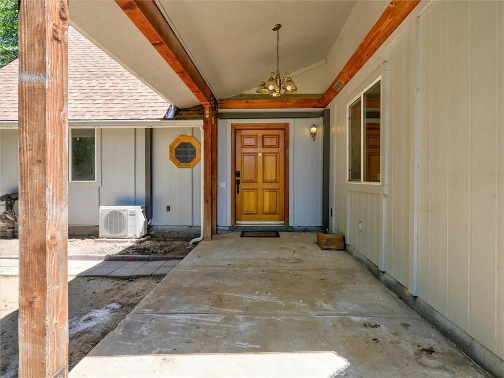 36211 Toku Poyah North Fork, CA 93643