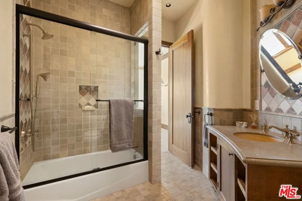 2695 Shady Ridge Lane Diamond Bar, CA 91765