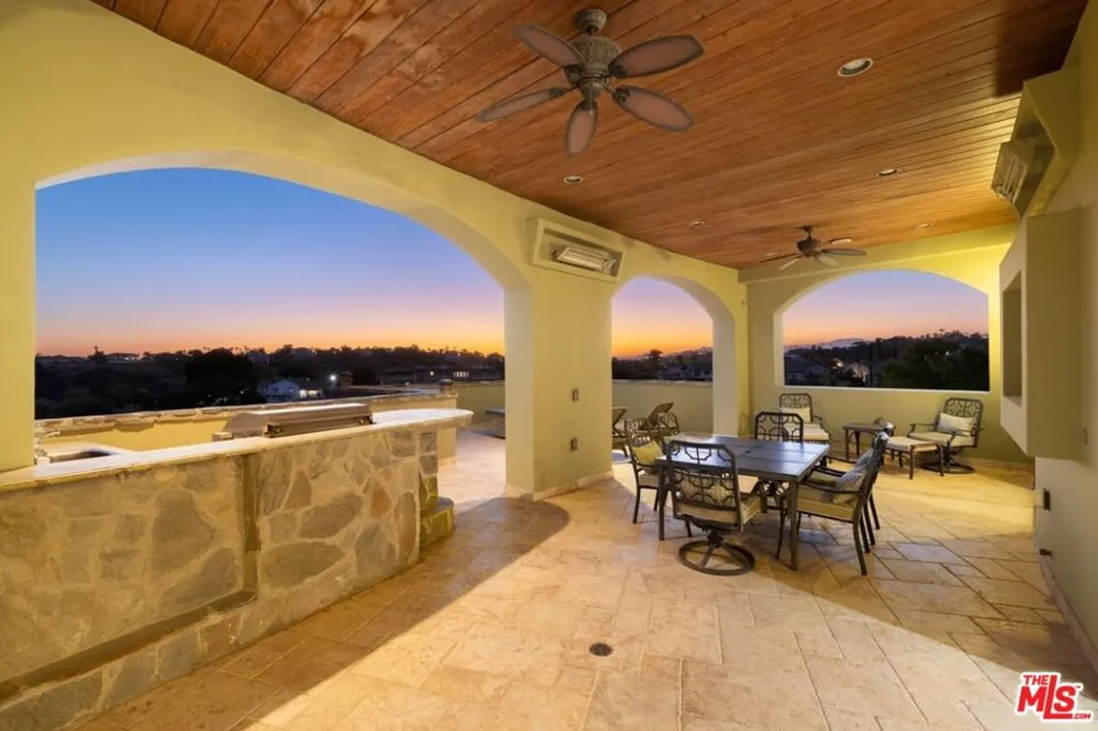 2695 Shady Ridge Lane Diamond Bar, CA 91765