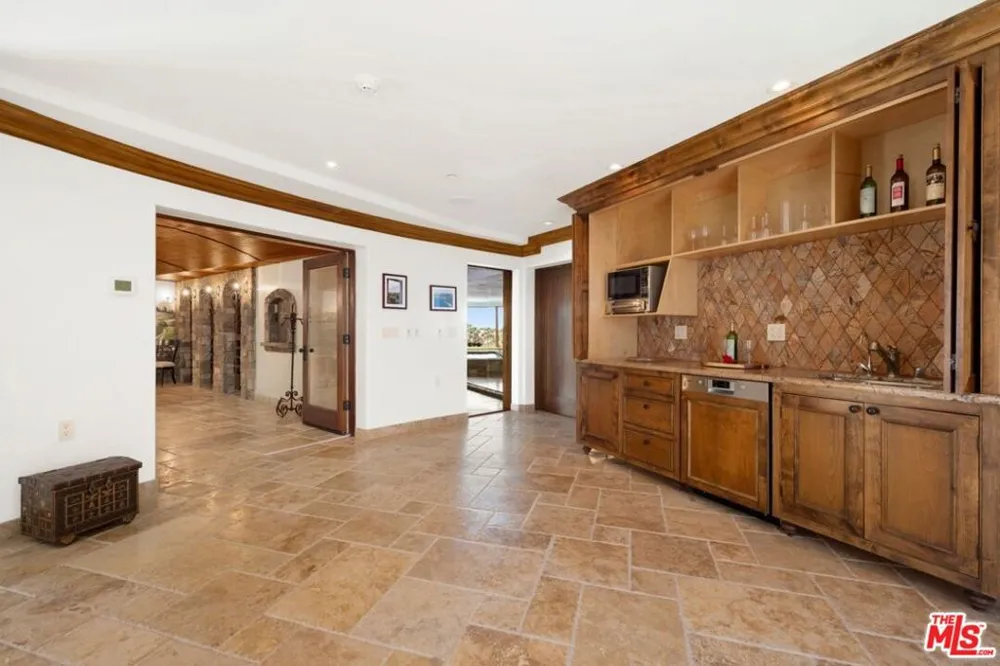 2695 Shady Ridge Lane Diamond Bar, CA 91765