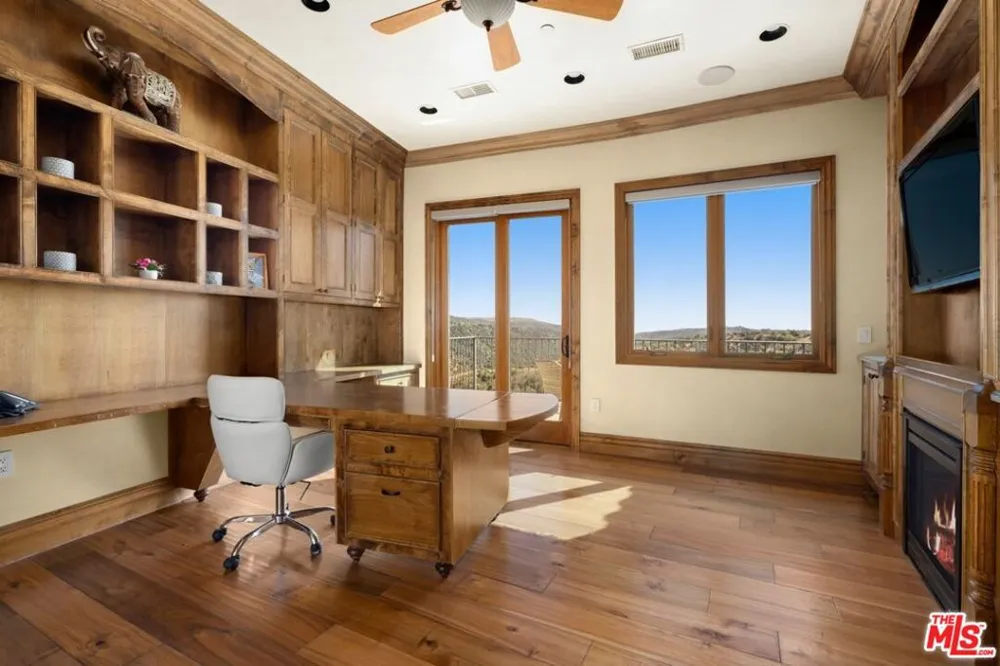 2695 Shady Ridge Lane Diamond Bar, CA 91765