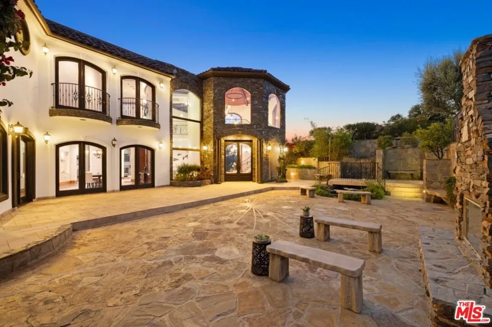 2695 Shady Ridge Lane Diamond Bar, CA 91765