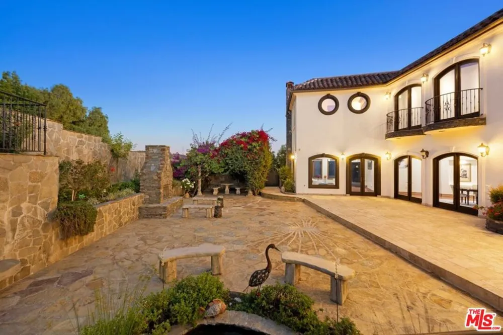 2695 Shady Ridge Lane Diamond Bar, CA 91765