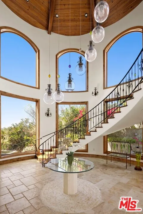 2695 Shady Ridge Lane Diamond Bar, CA 91765