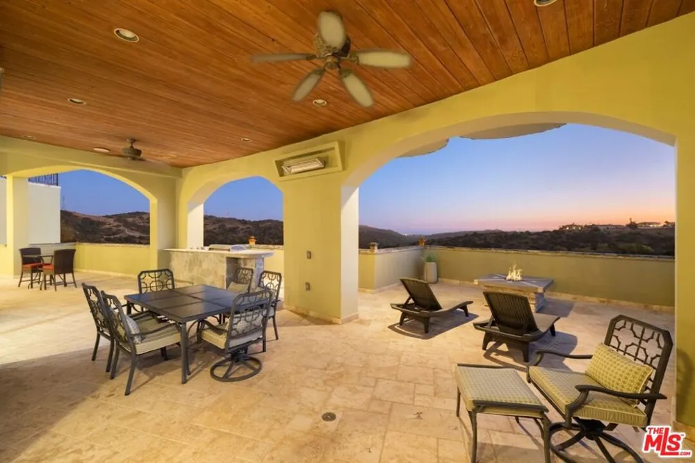 2695 Shady Ridge Lane Diamond Bar, CA 91765
