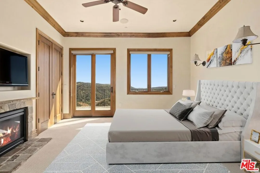 2695 Shady Ridge Lane Diamond Bar, CA 91765