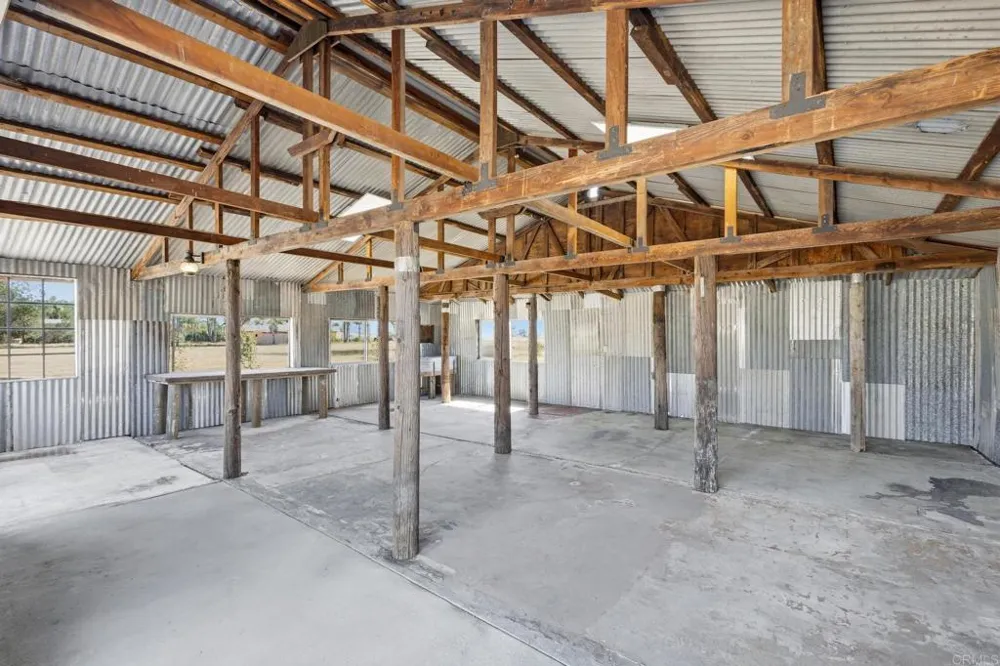 1077 Montecito Way Ramona, CA 92065