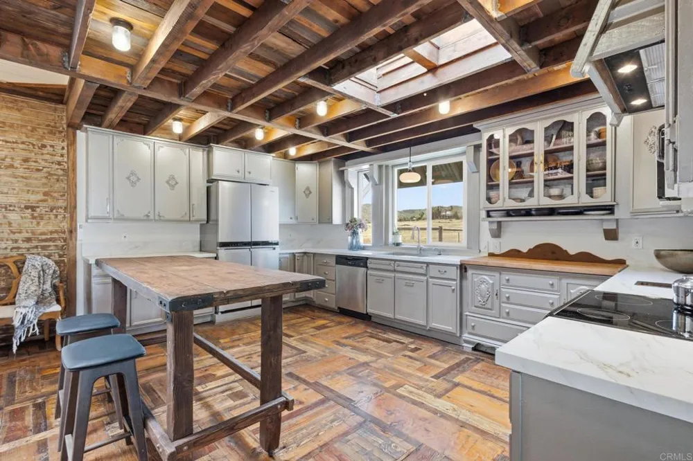 1077 Montecito Way Ramona, CA 92065