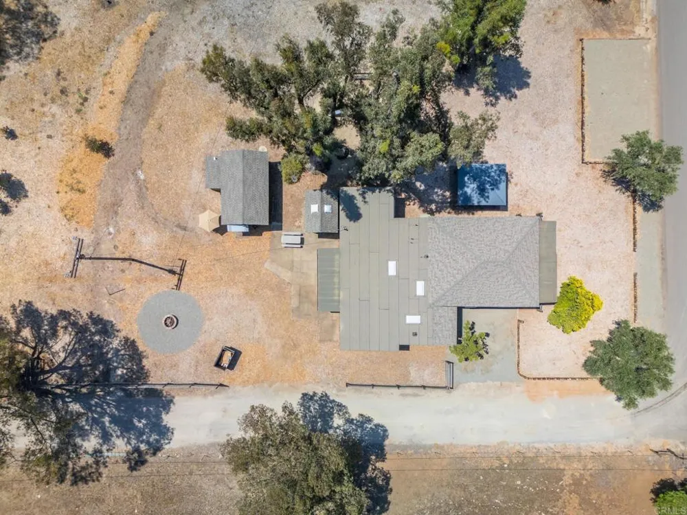 1077 Montecito Way Ramona, CA 92065
