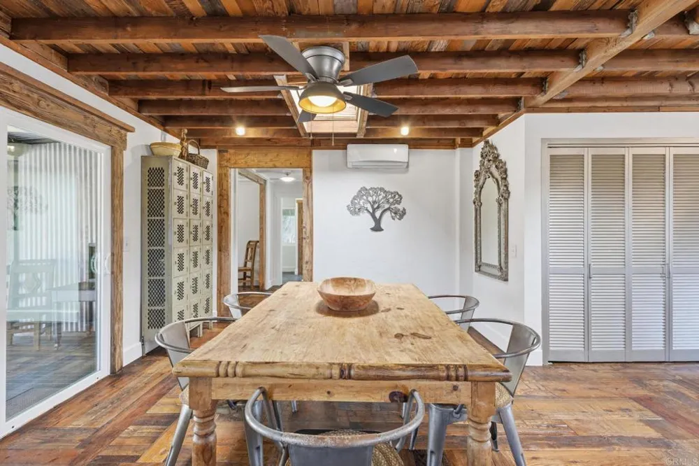 1077 Montecito Way Ramona, CA 92065