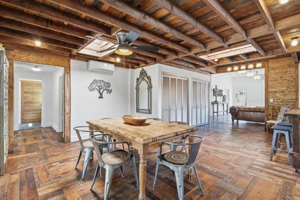 1077 Montecito Way Ramona, CA 92065