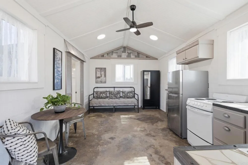 1077 Montecito Way Ramona, CA 92065