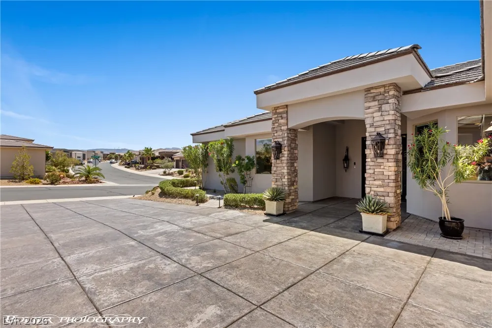 155 Seven Palms Way Mesquite, NV 89027