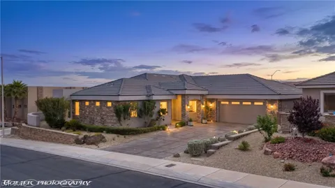 155 Seven Palms Way